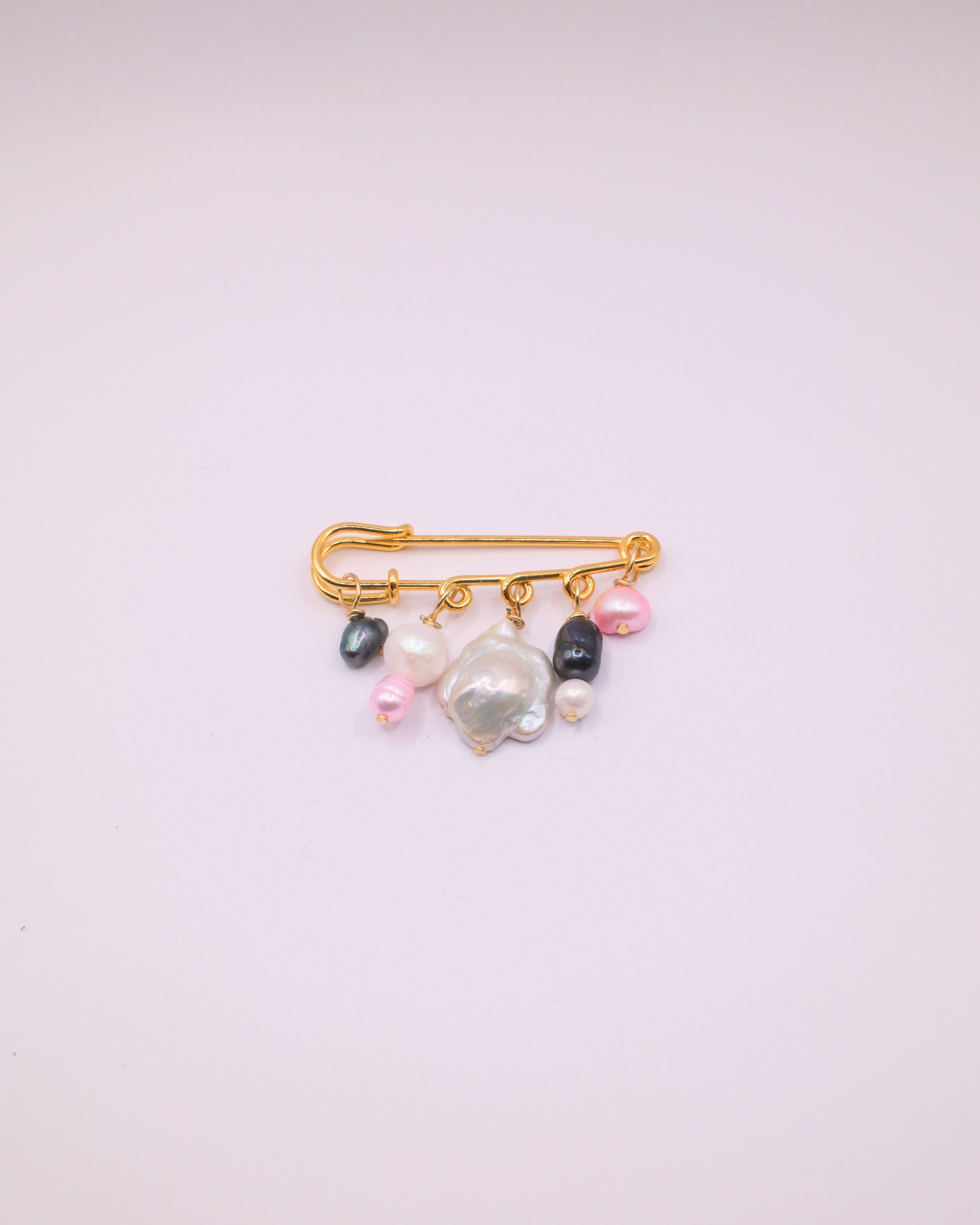 Puffaura Pin Brooch - Avril
