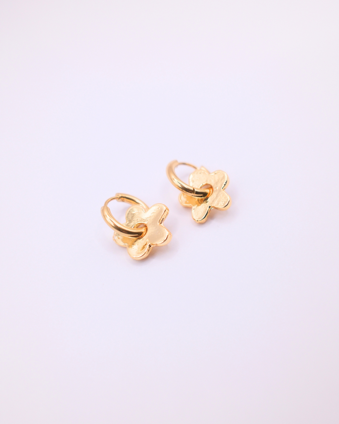 Gold Flower Huggies