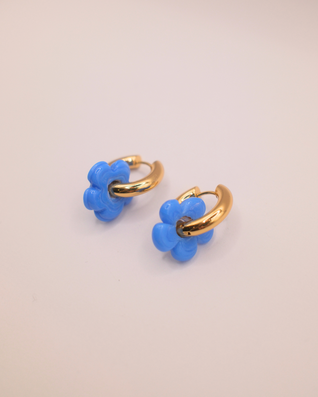 Isla Flower Earrings