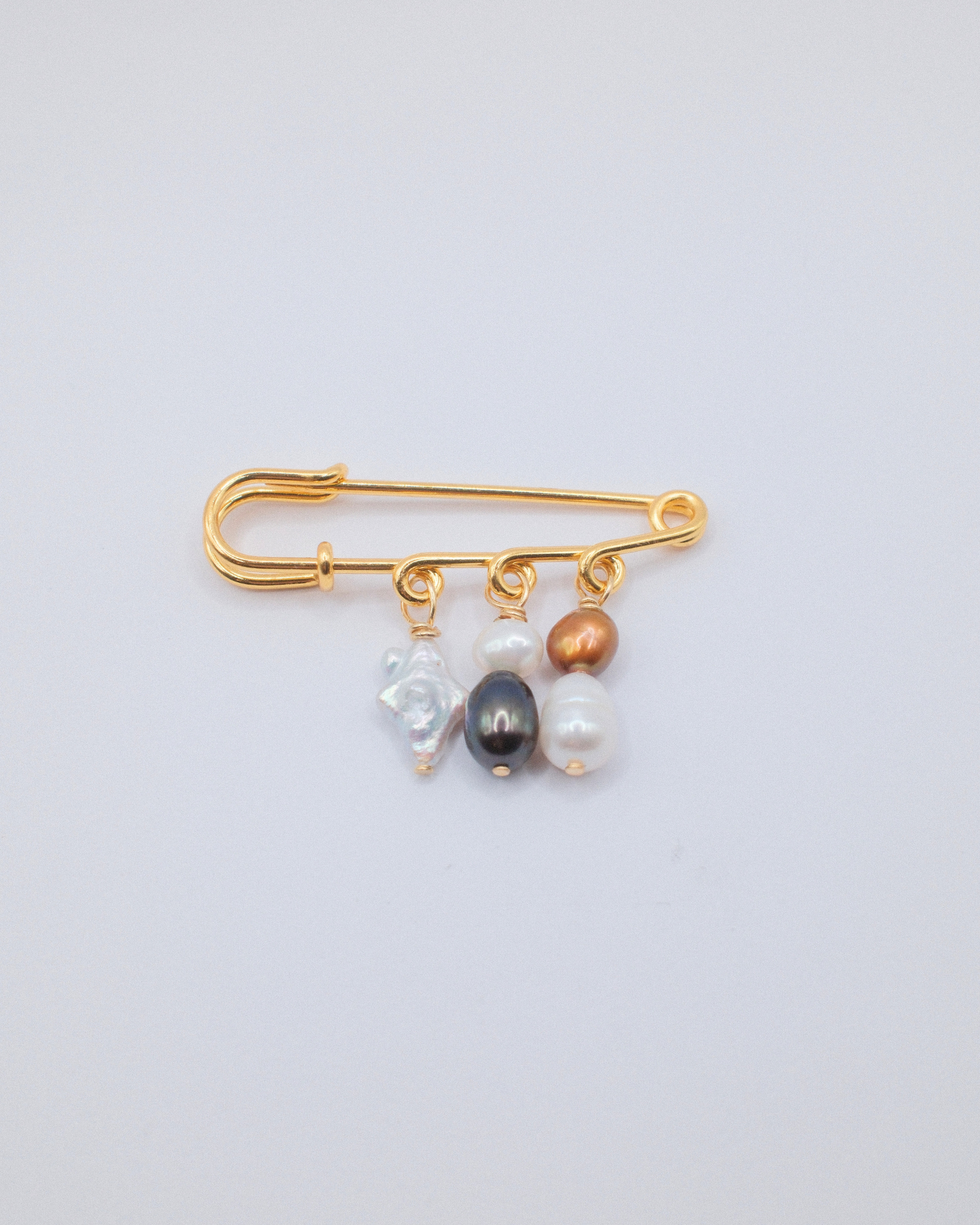 Puffaura Pin Brooch - Mars