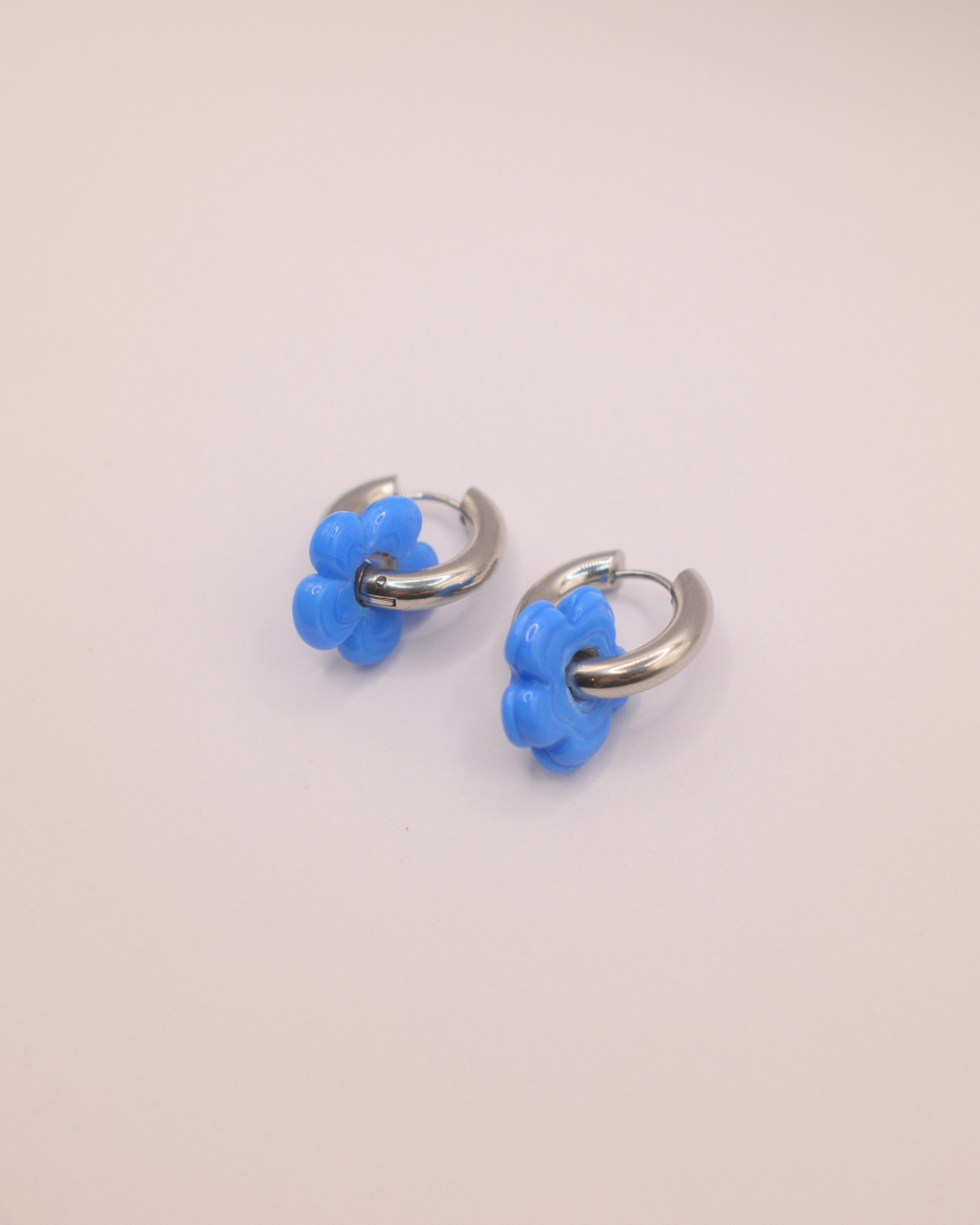 Isla Flower Earrings
