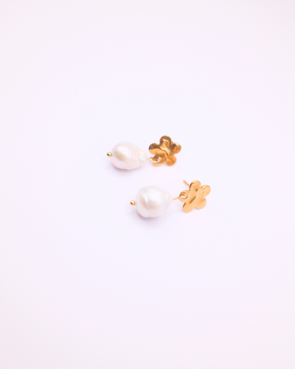 Flower Pearl Earrings