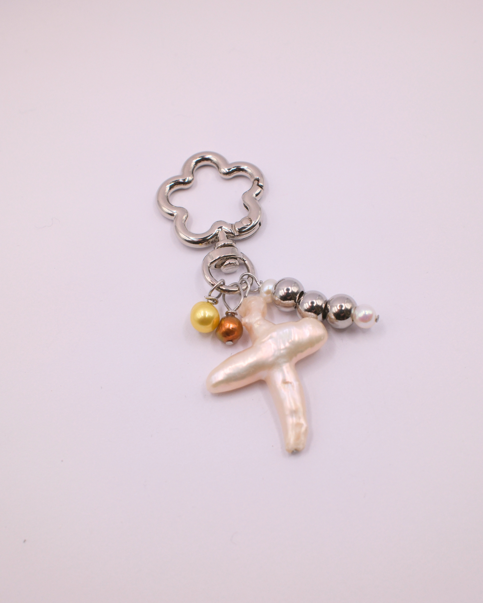 Flower Keyring - Pearl Cross