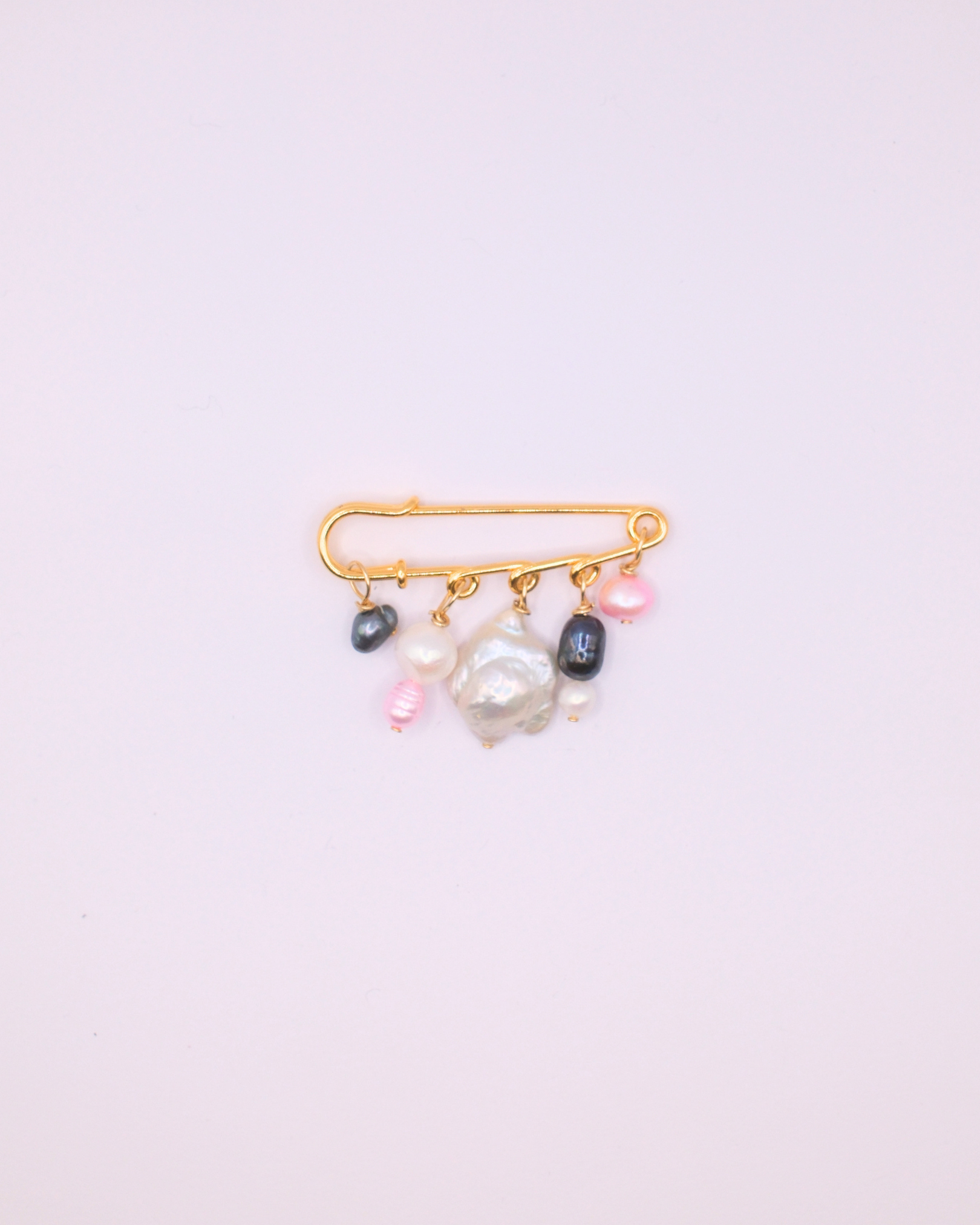 Puffaura Pin Brooch - Avril