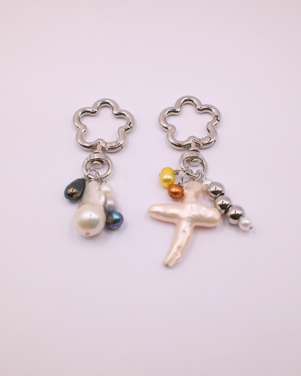 Flower Keyring - Pearl Cross
