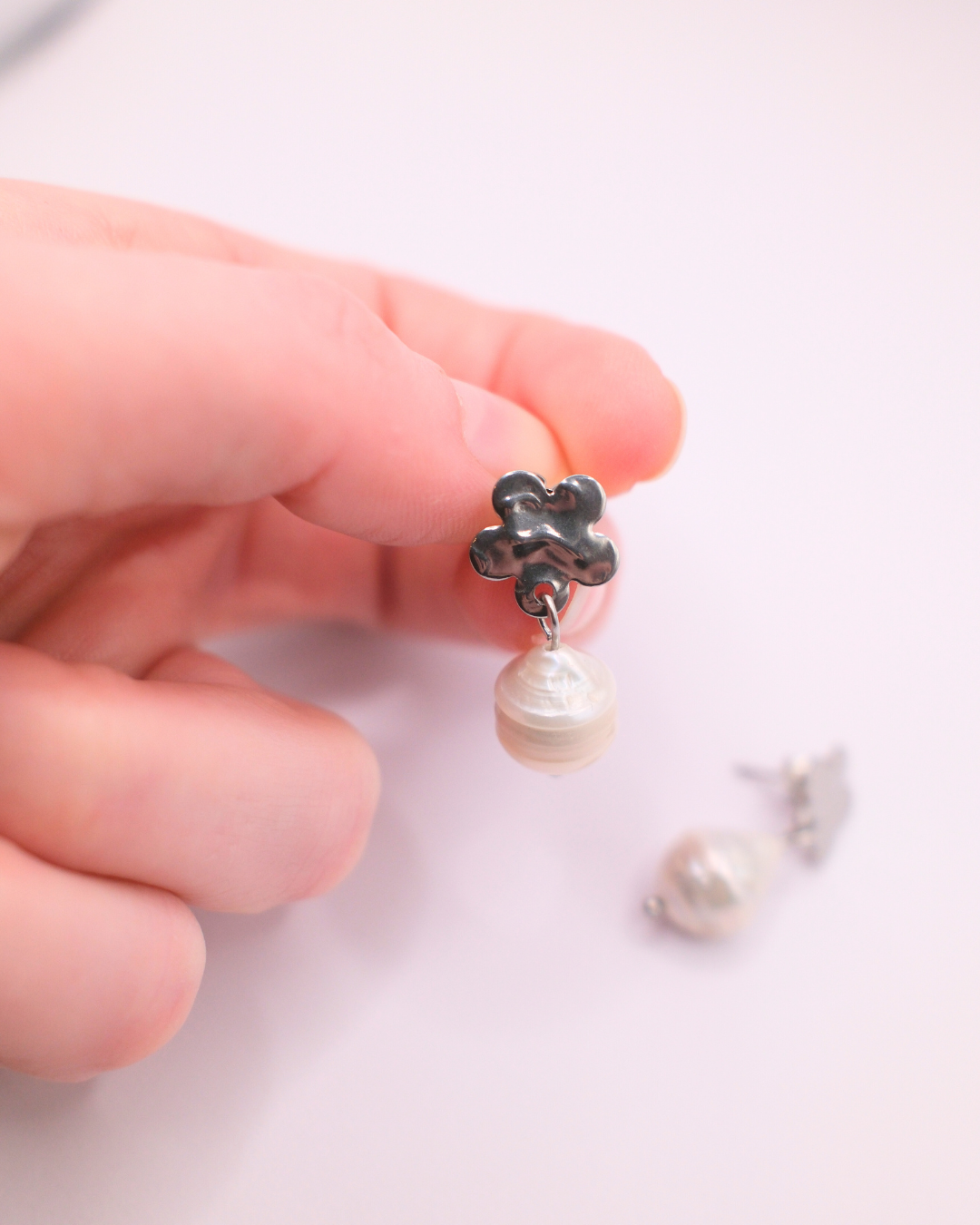 Flower Pearl Earrings