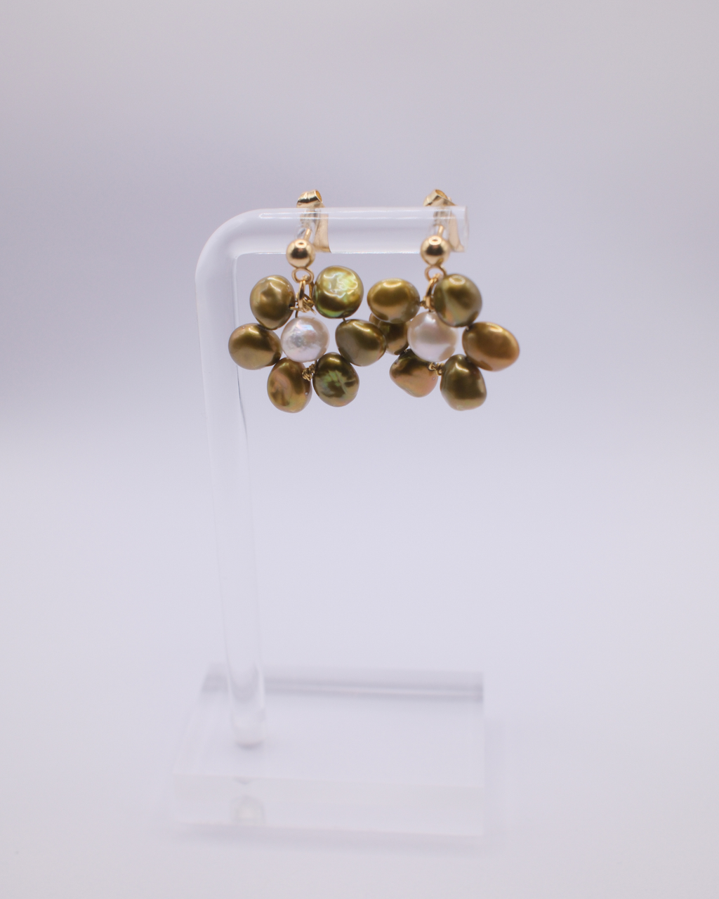 Ellie Pearl Flower Earrings
