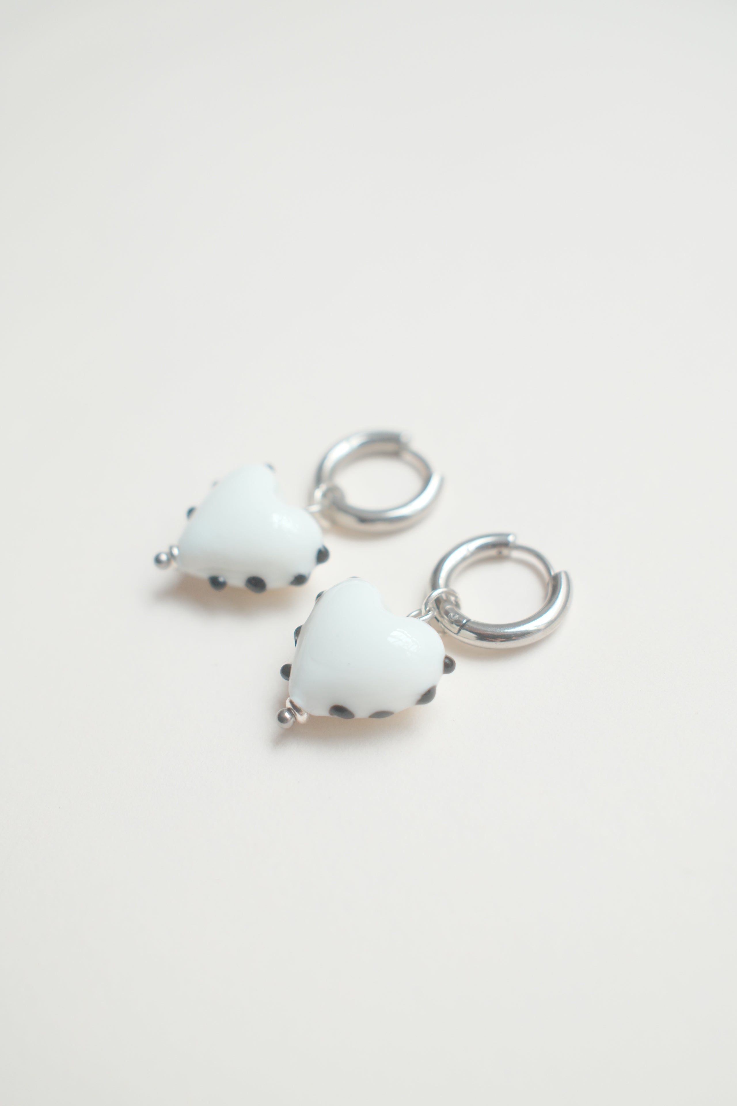 Pippa Heart Earrings - White