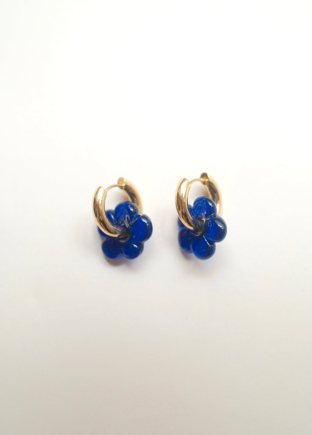 Isla Flower Earrings