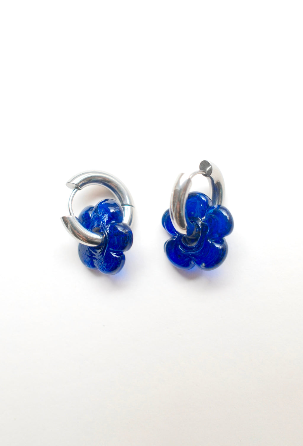 Isla Flower Earrings