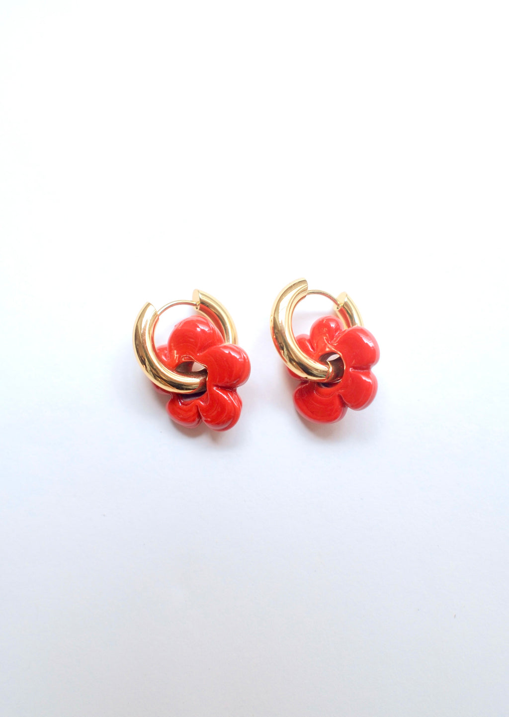 Isla Flower Earrings - Red