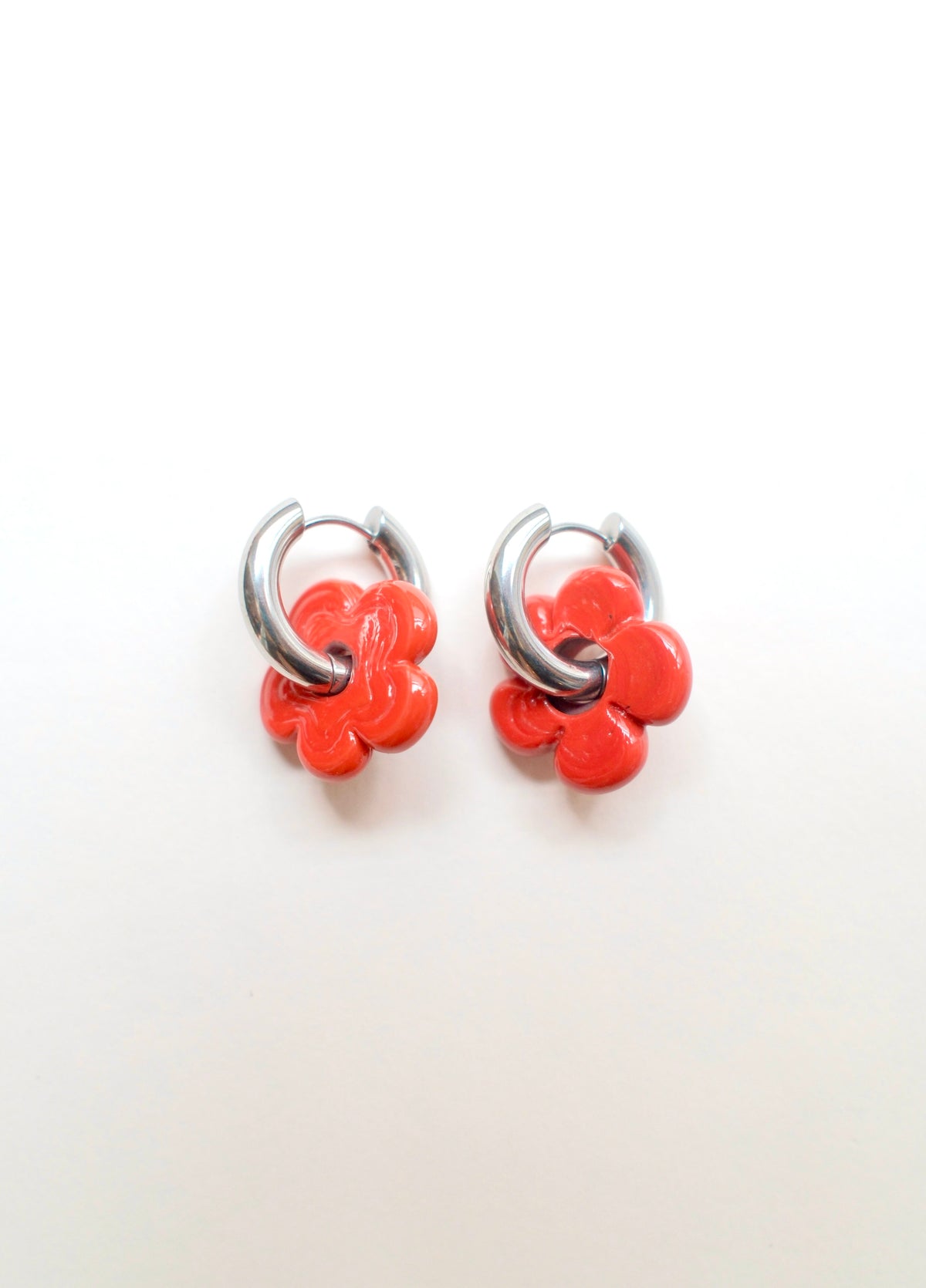 Isla Flower Earrings