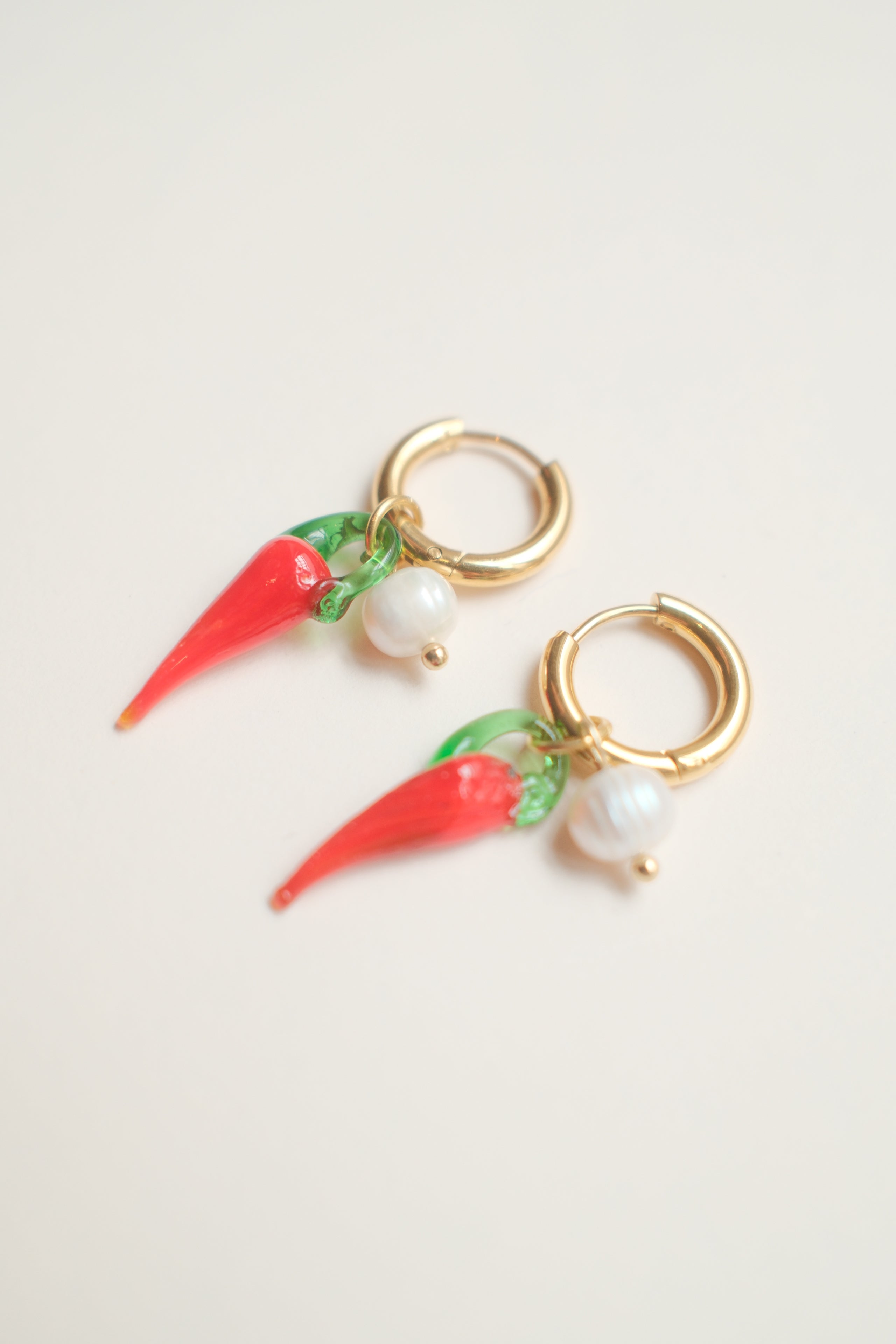 Chili Pearl Earrings