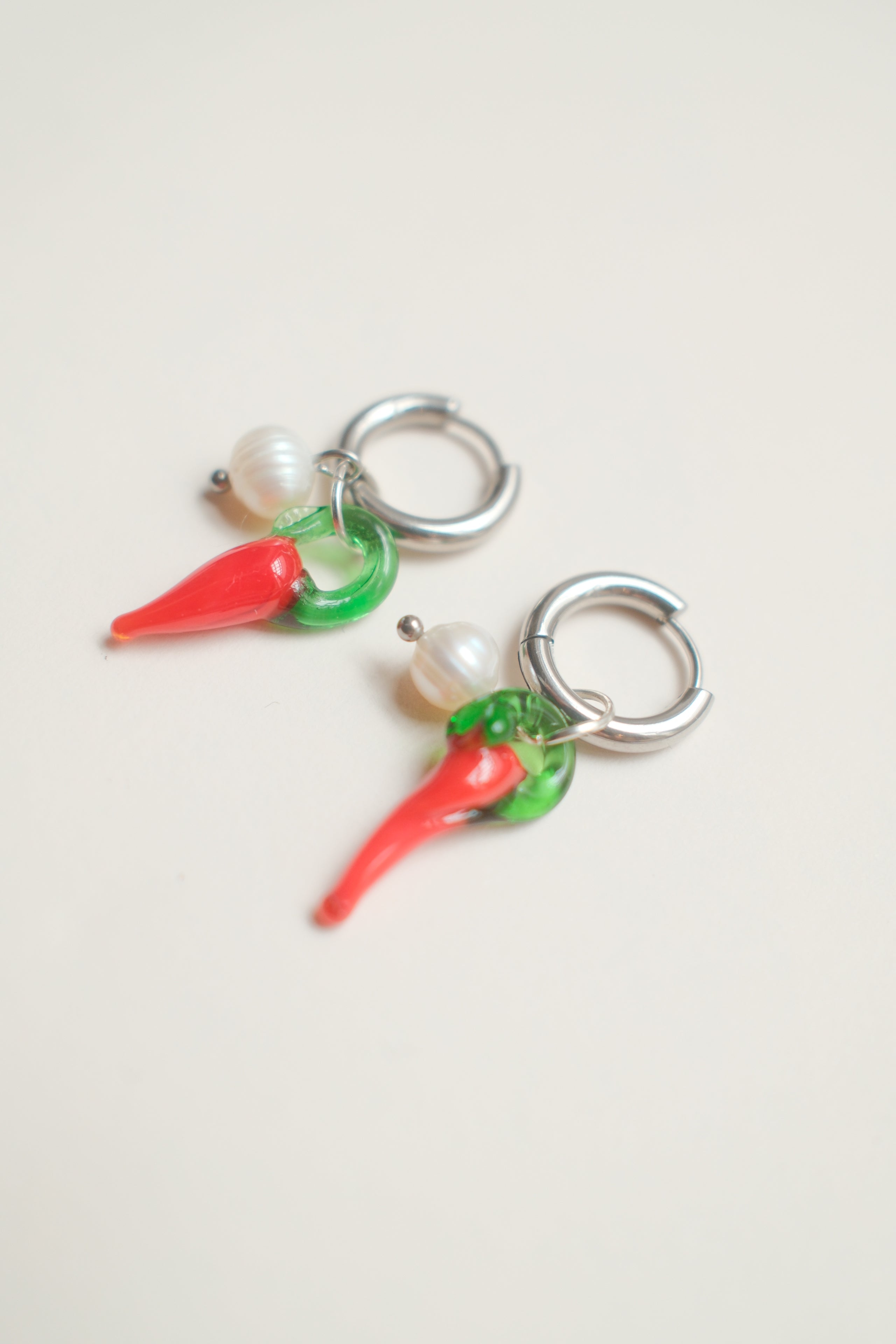Chili Pearl Earrings